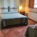 Couette-café Pardi 3*