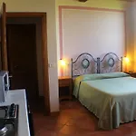 Frühstückspension Pardi Lucca