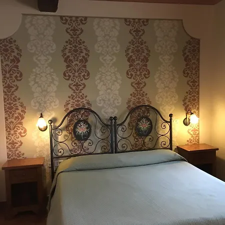 Nocleg ze śniadaniem Pardi