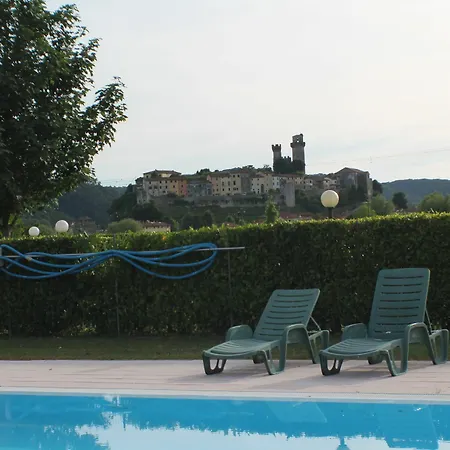 Pardi Nocleg ze śniadaniem