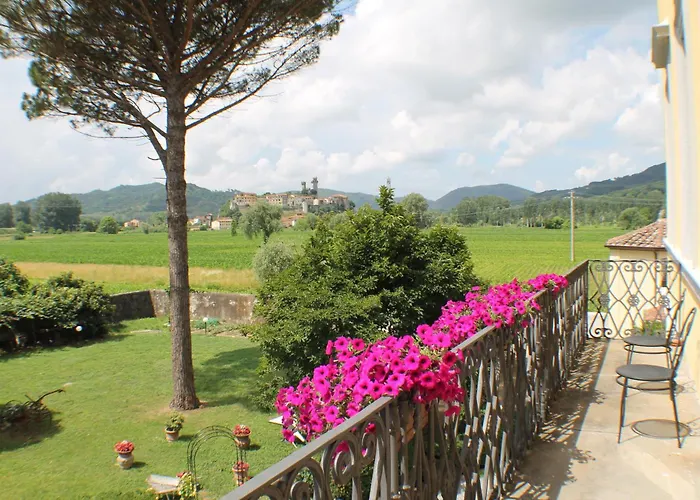 Couette-café Pardi 3*